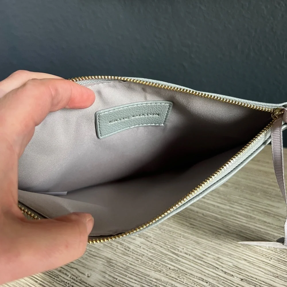 🆕 Katie Loxton Elegant Gray Leather Clutch Wristlet
